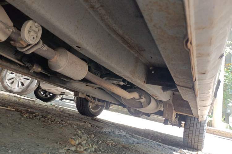 Used CHANGAN KAICHENG Ounuo S 2014 1.5L Base Version Chassis Front Left