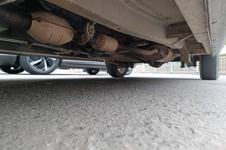 Used CHANGAN KAICHENG Ounuo S 2014 1.5L Base Version Chassis Front Left