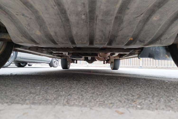 Used CHANGAN KAICHENG Ounuo S 2014 1.5L Base Version Chassis Front