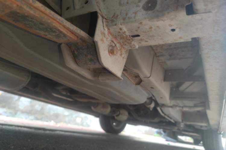 Used CHANGAN KAICHENG Ounuo S 2014 1.5L Base Version Chassis Rear Right