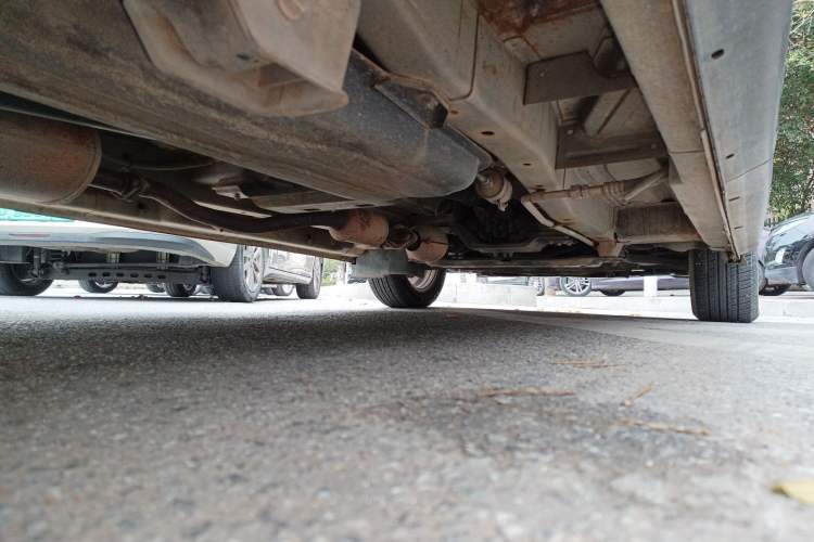 Used CHANGAN KAICHENG Ounuo S 2014 1.5L Base Version Chassis Rear Right