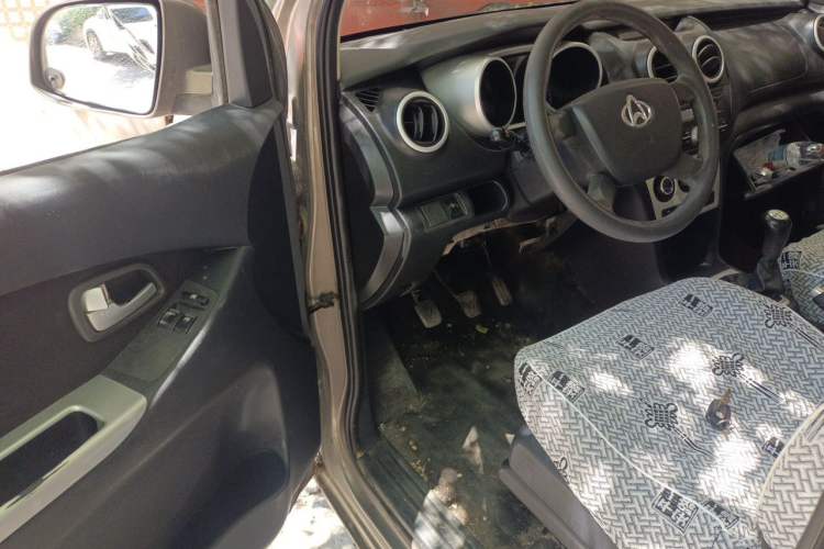 Used CHANGAN KAICHENG Ounuo S 2014 1.5L Base Version Driver Seat