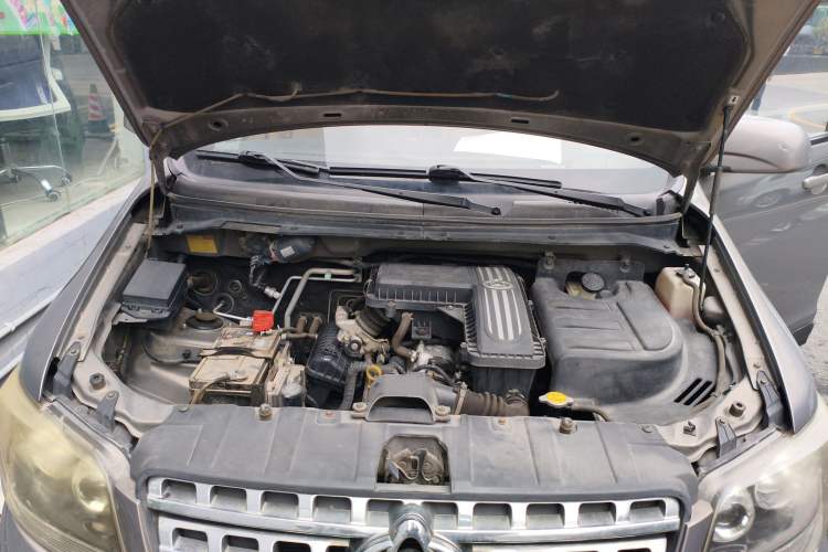 Used CHANGAN KAICHENG Ounuo S 2014 1.3L Elite Model Engine Bay