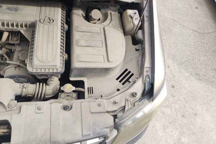 Used CHANGAN KAICHENG Ounuo S  Engine Bay Left