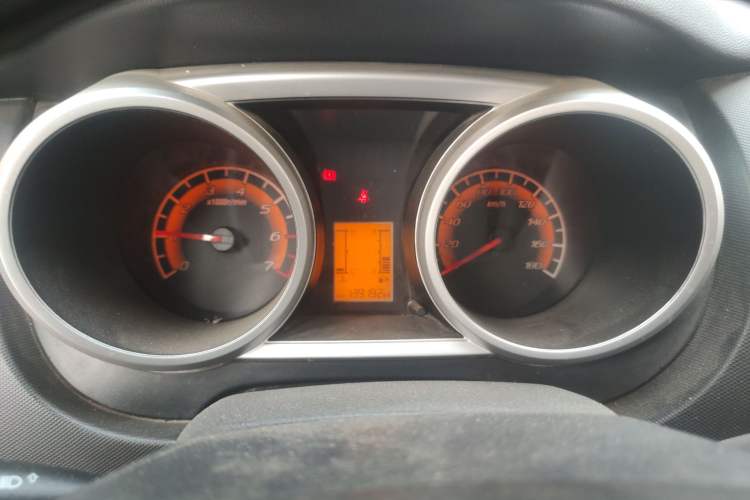 Used CHANGAN KAICHENG Ounuo S 2014 1.5L Base Version Instrument Cluster