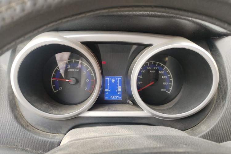 Used CHANGAN KAICHENG Ounuo S  Instrument Cluster