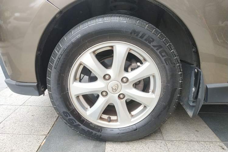 Used CHANGAN KAICHENG Ounuo S 2014 1.5L Base Version Left Front Wheel Hub