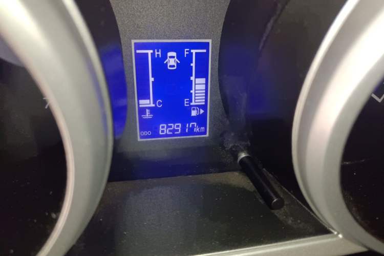 Used CHANGAN KAICHENG Ounuo S 2014 1.5L Base Version Odometer Close Up