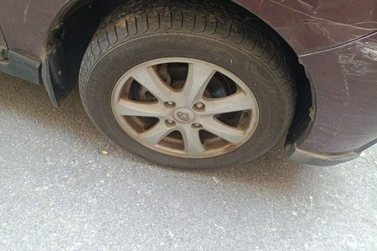 Used CHANGAN KAICHENG Ounuo S 2014 1.5L Base Version Right Front Wheel Hub