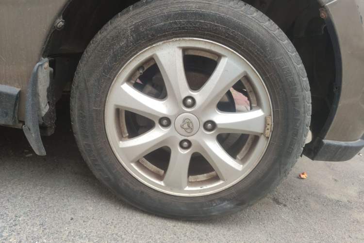 Used CHANGAN KAICHENG Ounuo S 2014 1.5L Base Version Right Front Wheel Hub