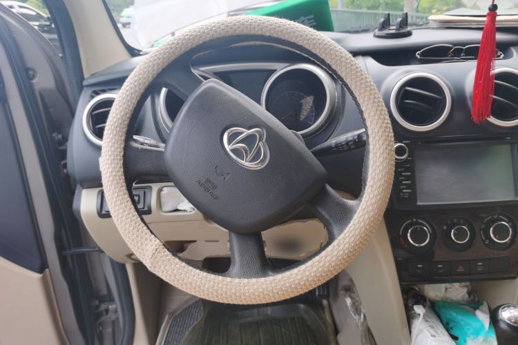 Used CHANGAN KAICHENG Ounuo S 2014 1.5L Luxury Model Steering Wheel