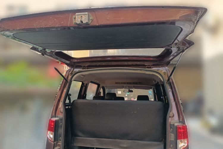 Used CHANGAN KAICHENG Ounuo S 2014 1.5L Base Version Trunk