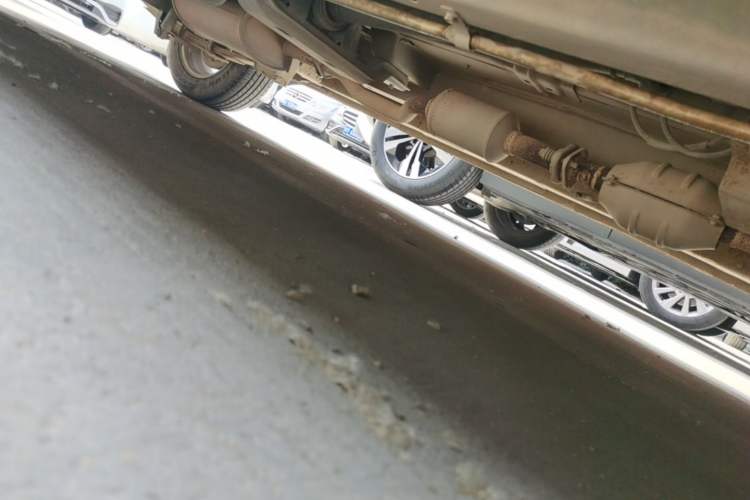 Used CHANGAN KAICHENG Ounuo S 2014 1.5L Base Version Chassis Front Right
