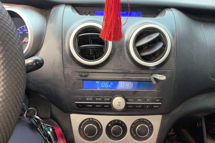 Used CHANGAN KAICHENG Ounuo S 2014 1.5L Base Version Audio And AC Panel