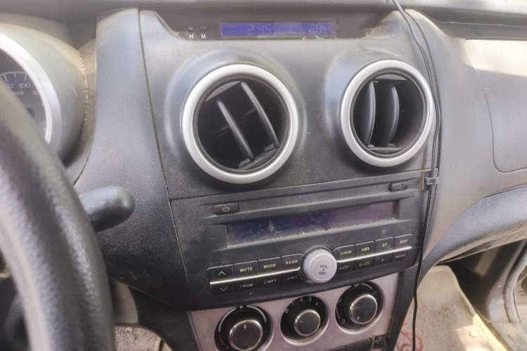 Used CHANGAN KAICHENG Ounuo S 2014 1.3L Happiness Model Audio And AC Panel