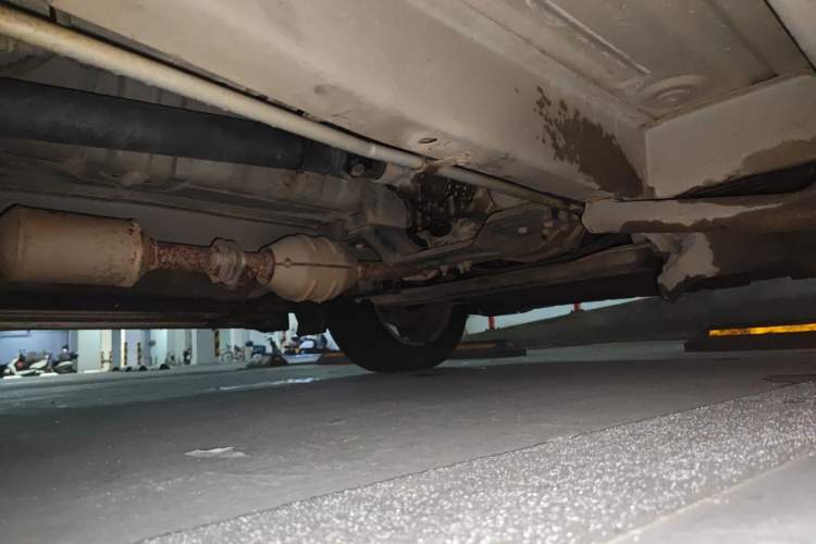 Used CHANGAN KAICHENG Ounuo S 2014 1.5L Elite Model Chassis Front Right