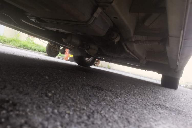 Used CHANGAN KAICHENG Ounuo S 2014 1.5L Elite Model Chassis Rear Right