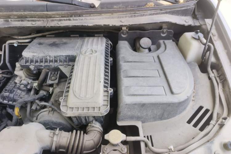Used CHANGAN KAICHENG Ounuo S 2014 1.3L Happiness Model Engine Bay Left