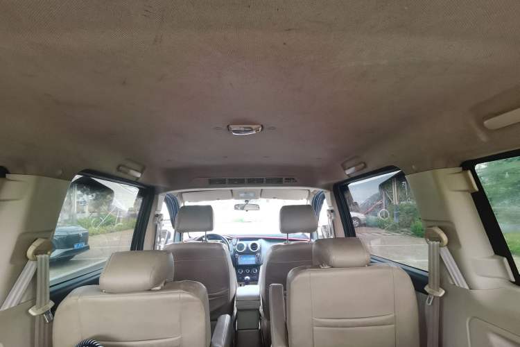 Used CHANGAN KAICHENG Ounuo S 2014 1.5L Elite Model Headliner