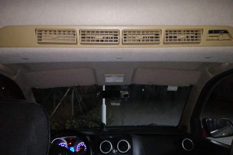 Used CHANGAN KAICHENG Ounuo S 2014 1.5L Elite Model Headliner