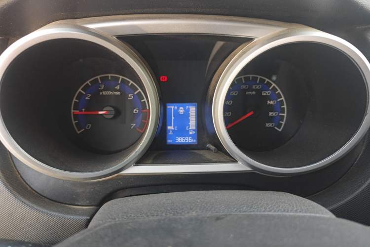 Used CHANGAN KAICHENG Ounuo S 2014 1.5L Base Version Instrument Cluster