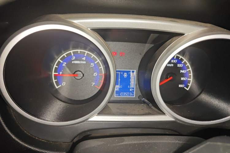 Used CHANGAN KAICHENG Ounuo S 2014 1.5L Elite Model Instrument Cluster