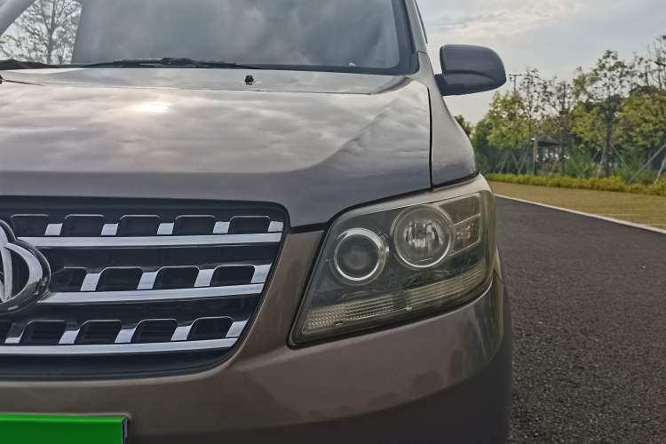 Used CHANGAN KAICHENG Ounuo S 2014 1.5L Elite Model Left Front Headlight