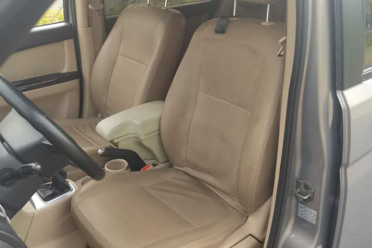 Used CHANGAN KAICHENG Ounuo S 2014 1.5L Elite Model Left Front Seat