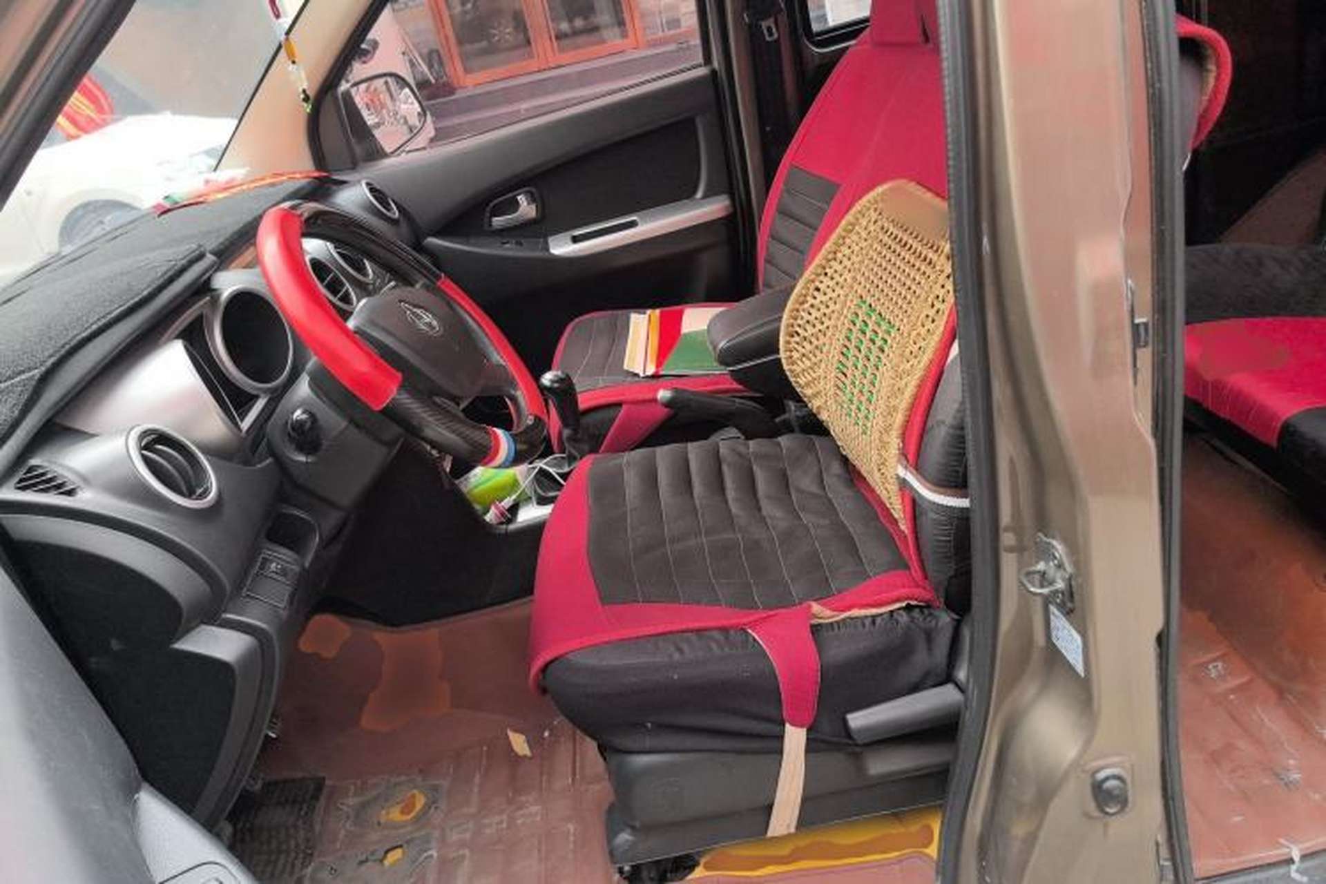 Used CHANGAN KAICHENG Ounuo S 2014 1.5L Base Version Left Front Seat