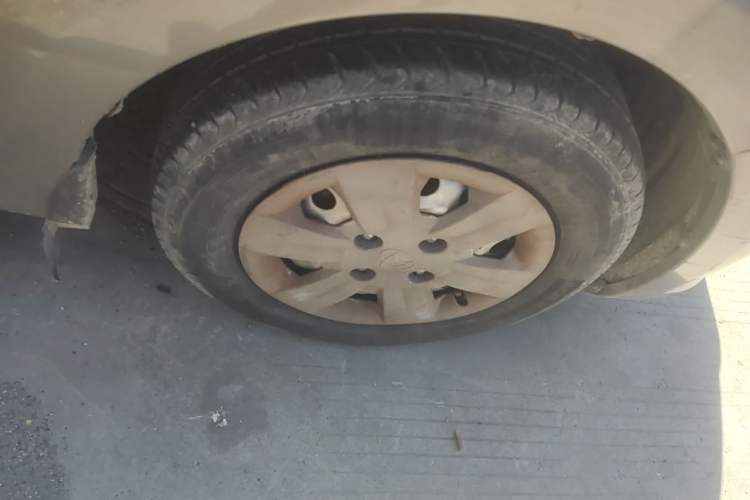 Used CHANGAN KAICHENG Ounuo S 2014 1.3L Happiness Model Right Front Wheel Hub