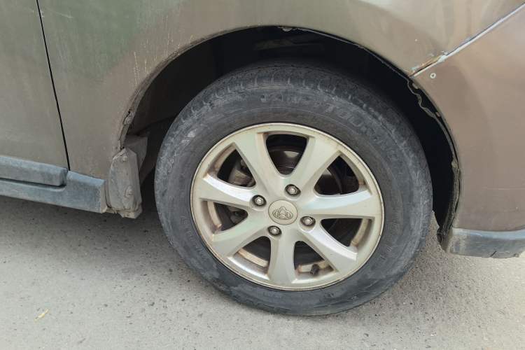 Used CHANGAN KAICHENG Ounuo S 2014 1.5L Base Version Right Front Wheel Hub