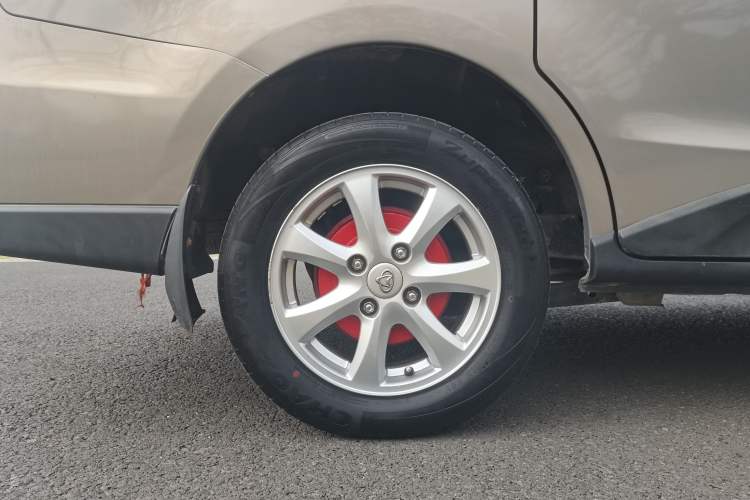 Used CHANGAN KAICHENG Ounuo S 2014 1.5L Elite Model Right Rear Wheel Hub