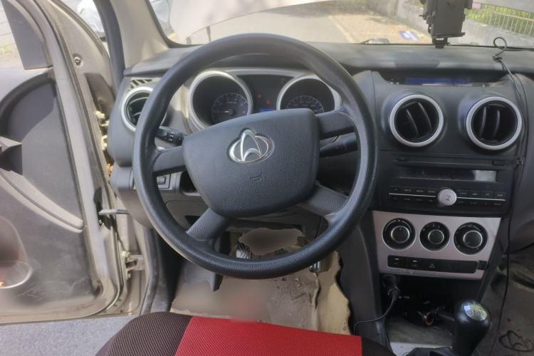 Used CHANGAN KAICHENG Ounuo S 2014 1.3L Happiness Model Steering Wheel