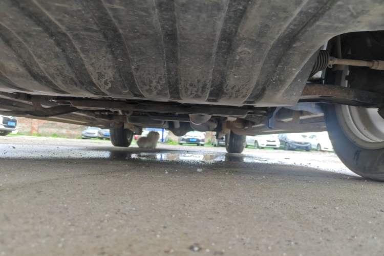 Used CHANGAN KAICHENG Ounuo S 2014 1.5L Luxury Model Chassis Front