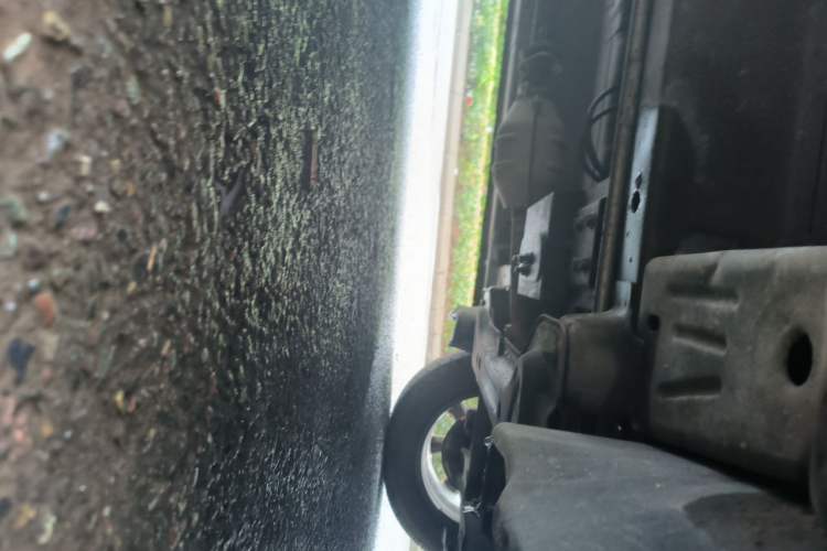 Used CHANGAN KAICHENG Ounuo S 2014 1.5L Base Version Chassis Front Right