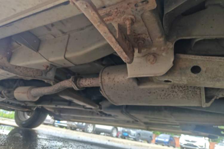 Used CHANGAN KAICHENG Ounuo S 2014 1.5L Luxury Model Chassis Rear Left
