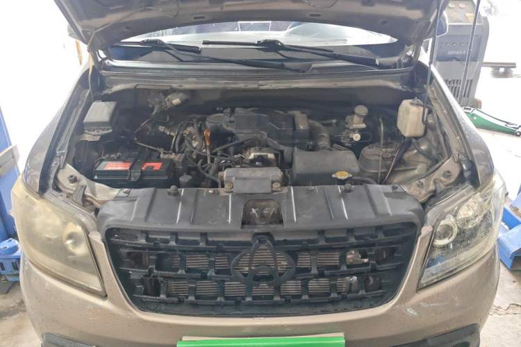 Used CHANGAN KAICHENG Ounuo S 2014 1.5L Base Version Engine Bay