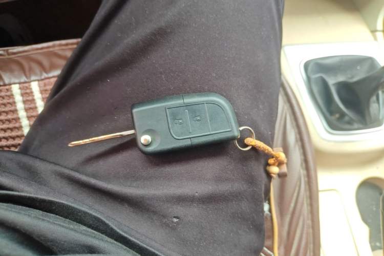 Used CHANGAN KAICHENG Ounuo S 2014 1.5L Luxury Model Vehicle Key