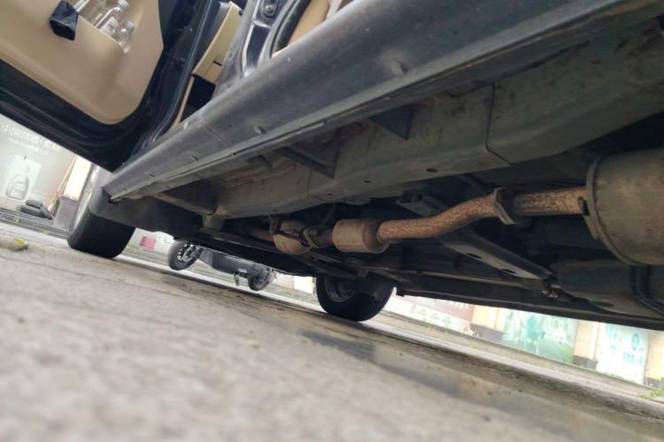 Used CHANGAN KAICHENG Ounuo S 2014 1.5L Luxury Model Chassis Rear Left