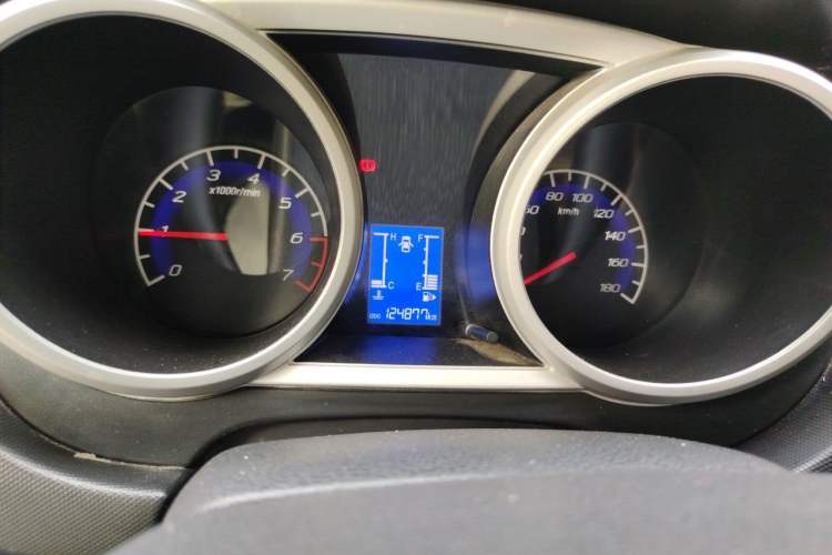 Used CHANGAN KAICHENG Ounuo S 2014 1.5L Luxury Model Instrument Cluster