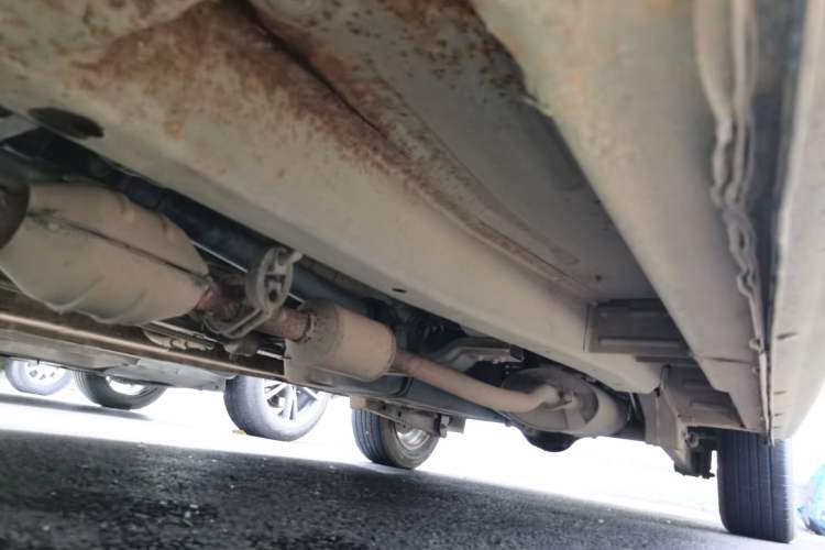 Used CHANGAN KAICHENG Ounuo S 2014 1.5L Elite Model Chassis Front Left