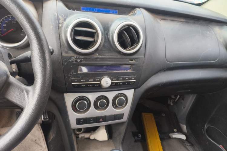 Used CHANGAN KAICHENG Ounuo S 2014 1.5L Base Version Audio And AC Panel