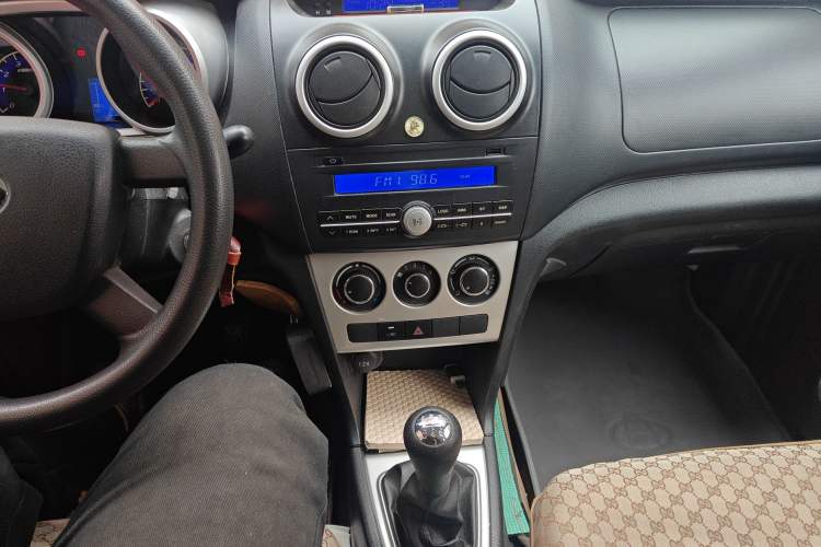 Used CHANGAN KAICHENG Ounuo S 2014 1.3L Happiness Model Audio And AC Panel