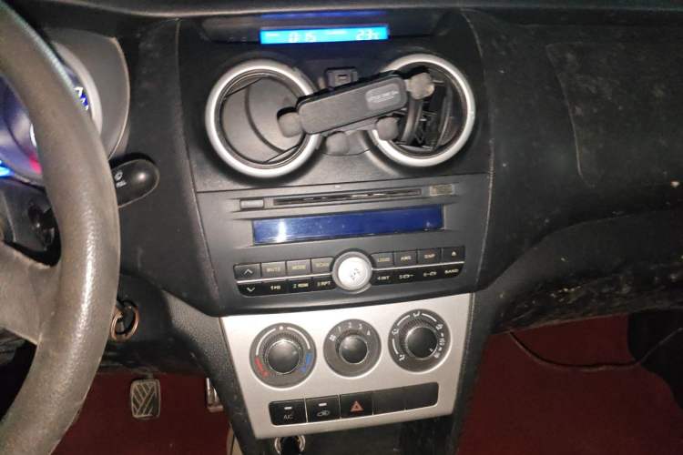 Used CHANGAN KAICHENG Ounuo S 2014 1.3L Base Version Audio And AC Panel