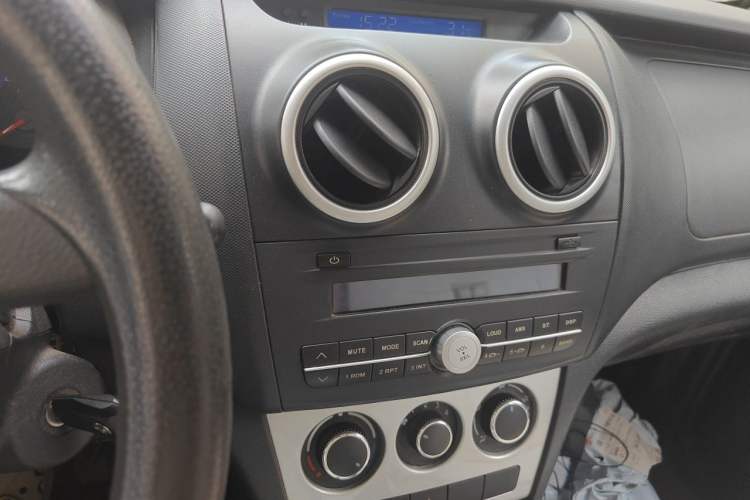 Used CHANGAN KAICHENG Ounuo S  Audio And AC Panel
