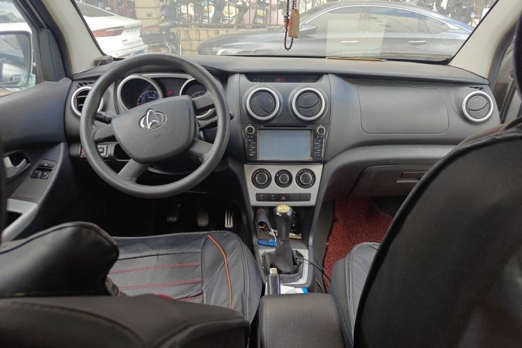 Used CHANGAN KAICHENG Ounuo S 2014 1.3L Happiness Model Center Console