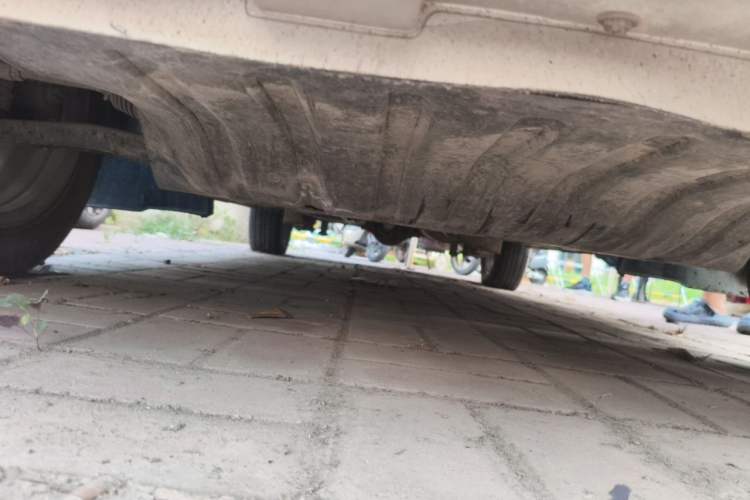 Used CHANGAN KAICHENG Ounuo S 2014 1.5L Base Version Chassis Front