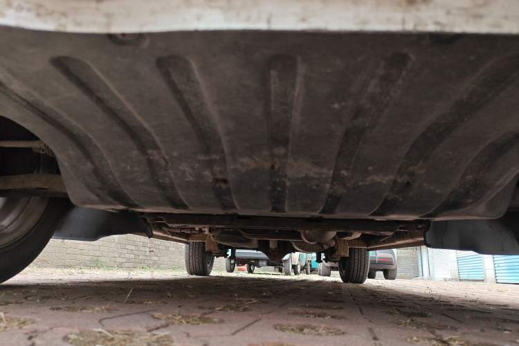 Used CHANGAN KAICHENG Ounuo S 2014 1.5L Base Version Chassis Front