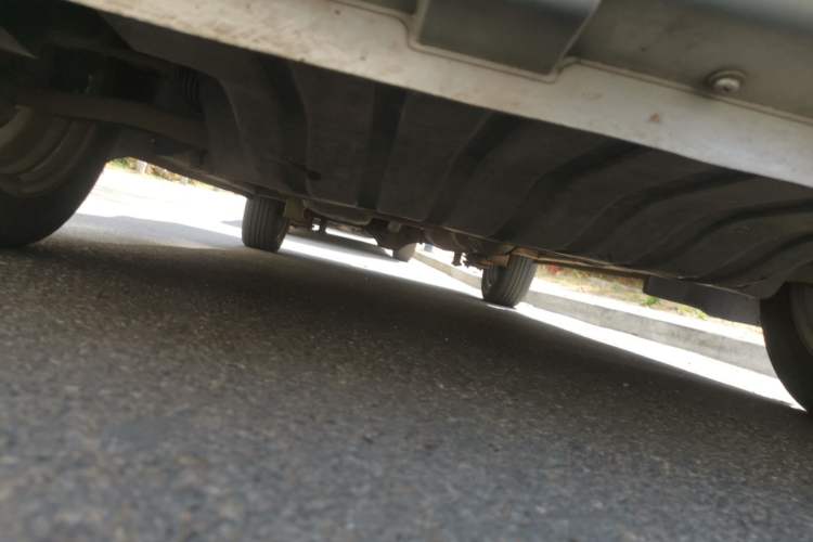 Used CHANGAN KAICHENG Ounuo S 2014 1.5L Base Version Chassis Front