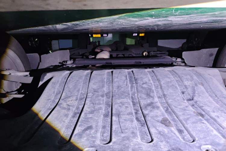 Used CHANGAN KAICHENG Ounuo S 2014 1.5L Base Version Chassis Front
